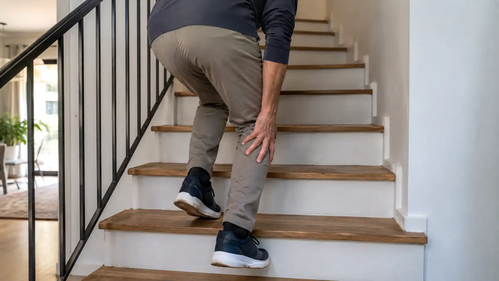 Why Your Knee Gives Way on Stairs or Standing Up
